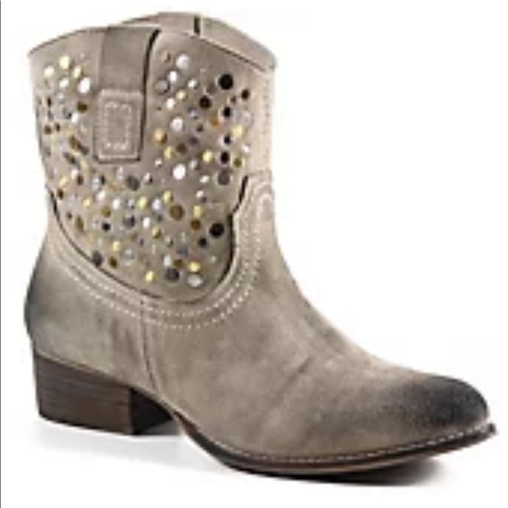 Ladies Boots Size 9